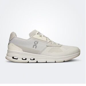 On Training White Cloudrift Sneakers